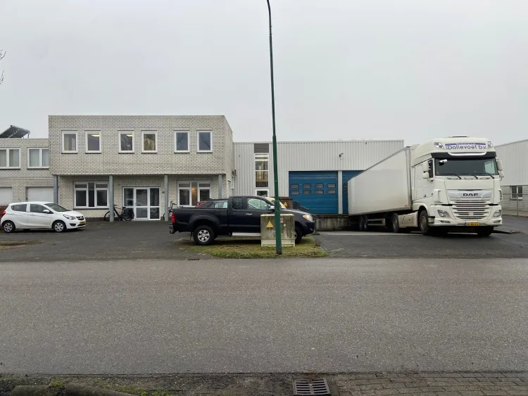 Meubelfabriek M&M Dollevoet B.V.